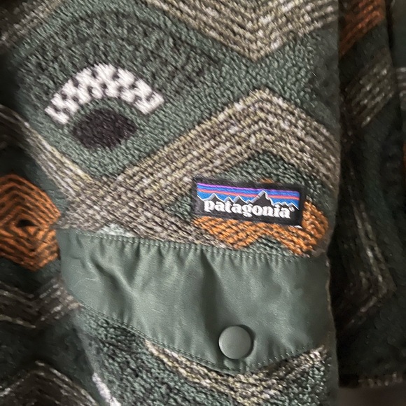 SOLD Patagonia Men’s Synchilla Small - Picture 3 of 11
